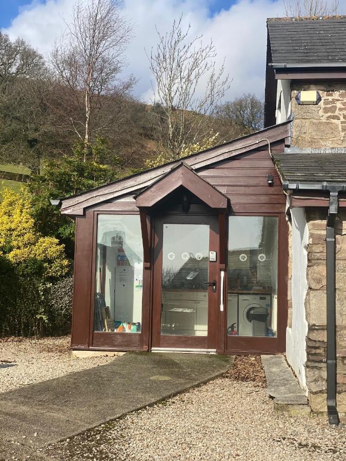 Upper Grippath Farm Holiday Cottages Нюпорт Екстериор снимка